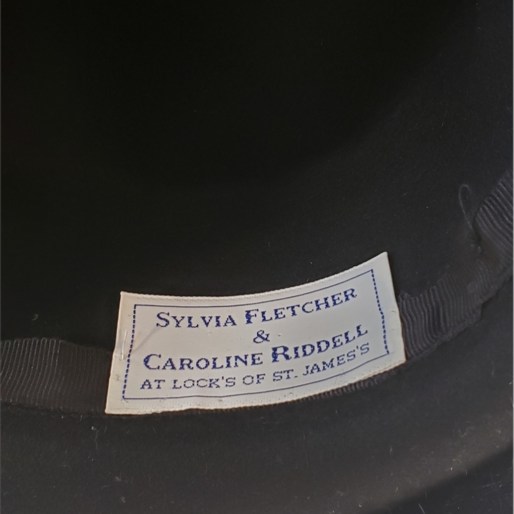 SOLD Lock & Co Sylvia Fletcher Fur Hat & Muff Set - Picture 6 of 11